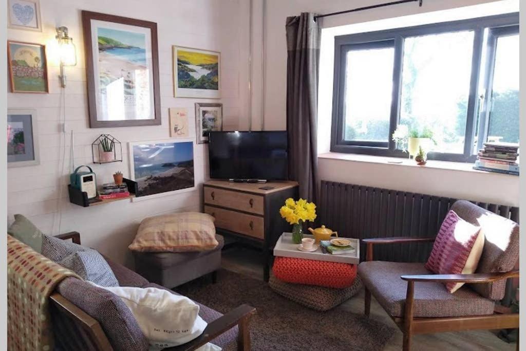 Cattle Shed Cottage Нарбърт Екстериор снимка
